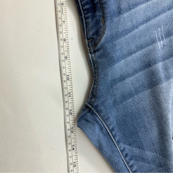 Judy Blue Ankle Jeans Size 13/31 Stretch Denim High Rise Blue Destructed - Picture 7 of 9